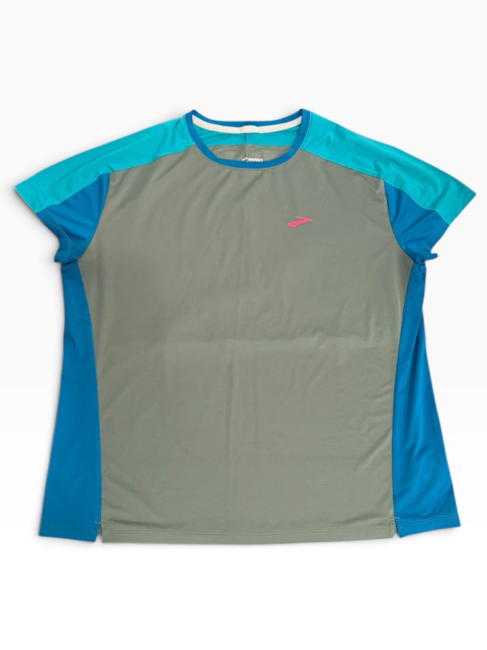 Brooks Woman’s Colorblock Performance Tee (2) - Size L - Picture 4 of 6